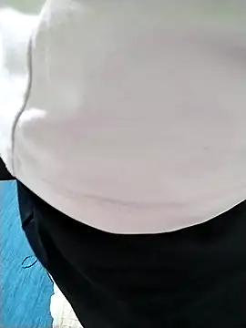 Luxcute286 online show from 04/20/26, 01:25