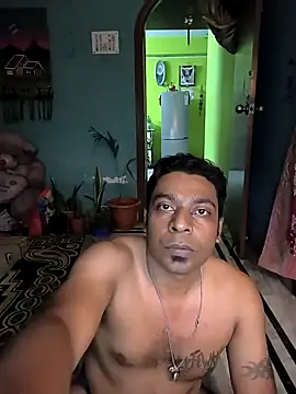 Snapshot of Rasharaj chatting on 12/28/24, 03:15 Rasharaj online show from 12/28/24, 03:15