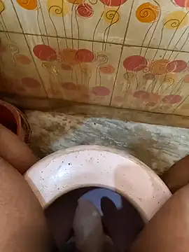 Snapshot of Rasharaj chatting on 02/10/25, 04:52 Rasharaj online show from 02/10/25, 04:52