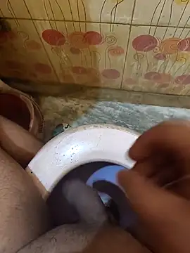 Snapshot of Rasharaj chatting on 03/17/25, 07:15 Rasharaj online show from 03/17/25, 07:15