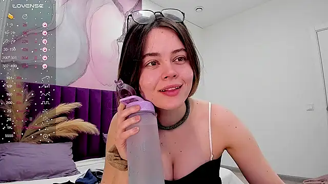 Snapshot of Kelly_Cuutie chatting on 01/25/25, 08:21 Kelly Cuutie online show from 01/25/25, 08:21