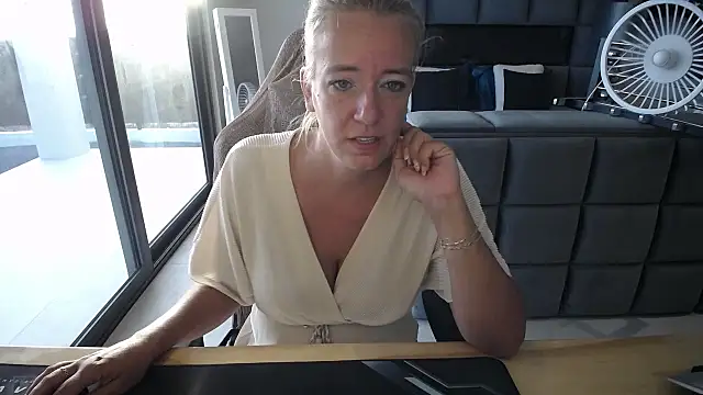 Wendysexyx online show from 03/06/26, 11:17