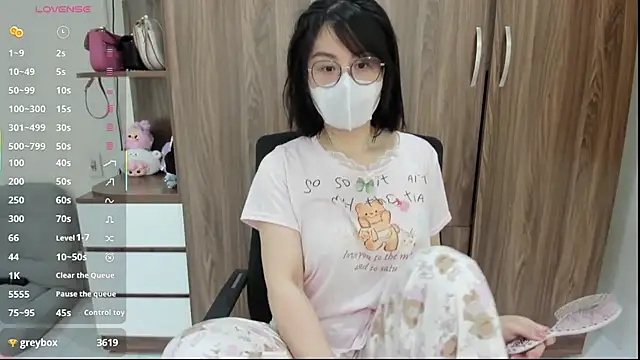 Baby Claraa online show from 03/15/25, 08:58