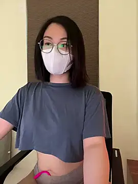 Baby Claraa online show from 03/19/25, 06:57