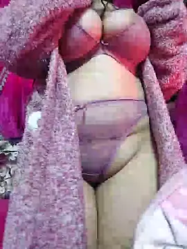 Snapshot of LoNa-daloua chatting on 02/09/25, 05:11 LoNa-daloua online show from 02/09/25, 05:11