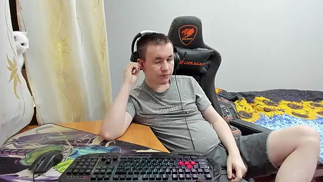 iliaskrislove online show from 10/30/25, 12:56