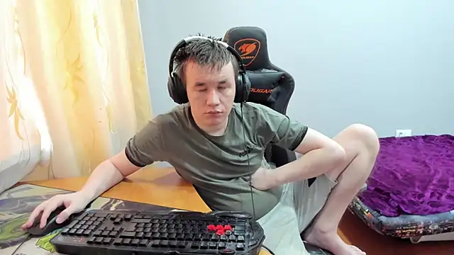 iliaskrislove online show from 12/19/25, 06:20