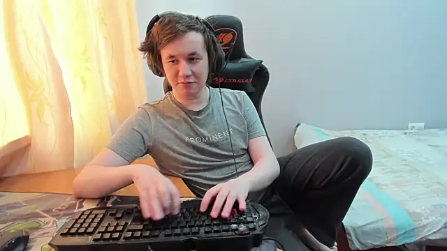 iliaskrislove online show from 03/21/26, 07:46