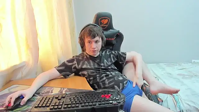 iliaskrislove online show from 04/09/26, 06:02