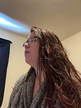 FreakNastyLacie online show from 02/19/25, 04:22