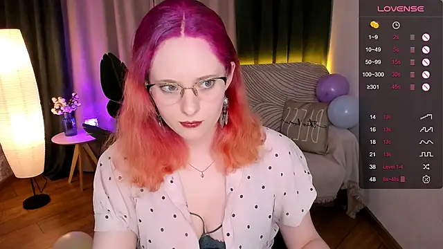 Aemilia  online show from 01/15/25, 12:47