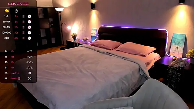 Aemilia  online show from 02/02/25, 12:13