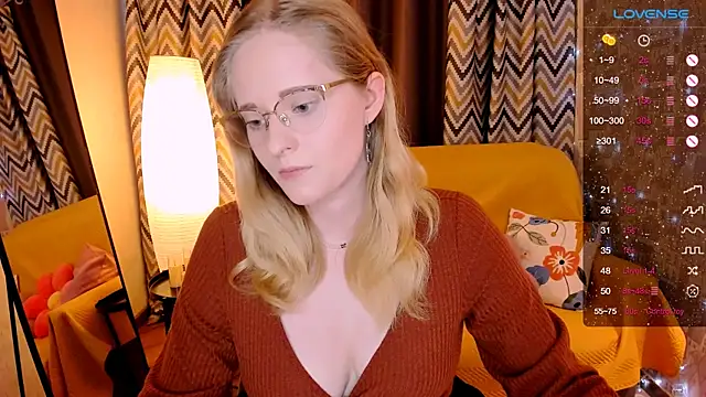 Aemilia  online show from 02/28/26, 08:15