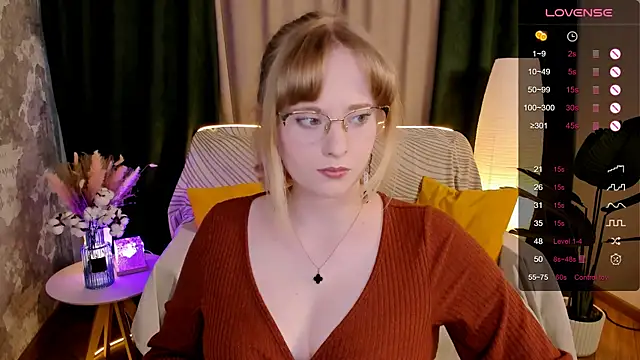 Aemilia  online show from 03/20/26, 08:41