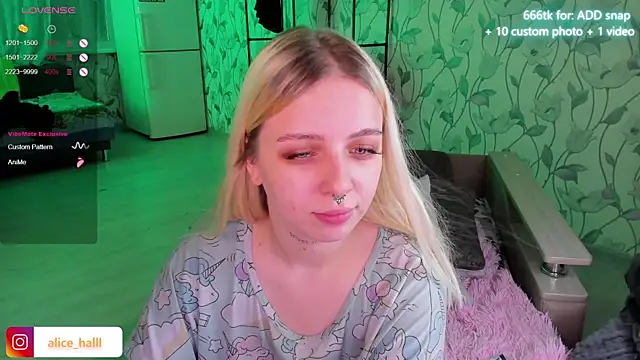 Alice Halle online show from 01/04/25, 09:20