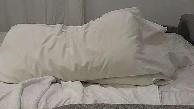 ximenawilliamss online show from 03/16/25, 01:27