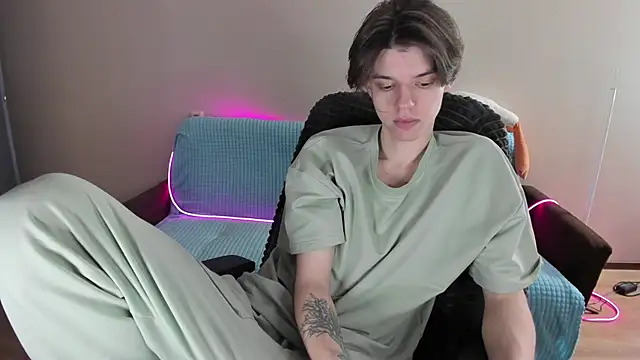 Liam sexy1 online show from 02/09/25, 08:22