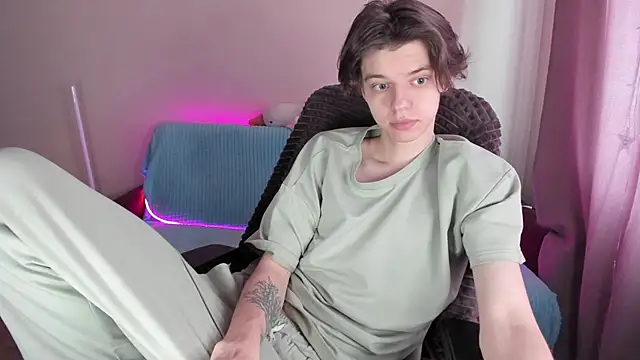 Liam sexy1 online show from 02/26/25, 08:26