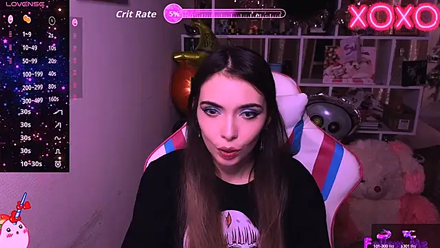 Snapshot of Sia_Shine chatting on 10/11/25, 04:49 Sia Shine online show from 10/11/25, 04:49