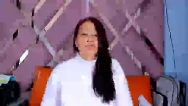Snapshot of Mulan_sexy01 chatting on 05/20/26, 08:04 Mulan sexy01 online show from 05/20/26, 08:04