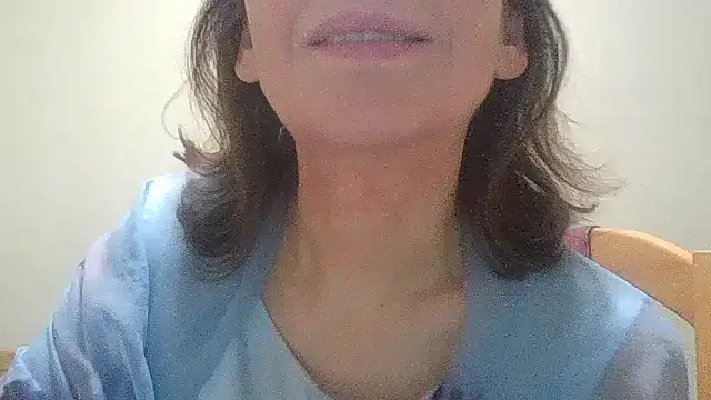 HollyJewel online show from 11/10/25, 04:17