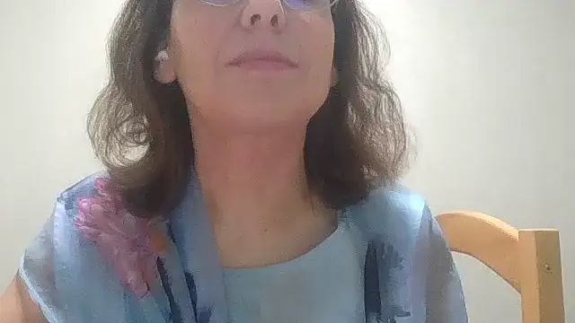 HollyJewel online show from 12/04/25, 04:48