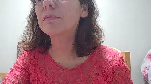 HollyJewel online show from 12/14/25, 06:23