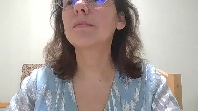 HollyJewel online show from 04/01/26, 04:59