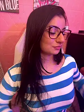 Snapshot of ZoeZayd chatting on 01/12/26, 09:09 ZoeZayd online show from 01/12/26, 09:09