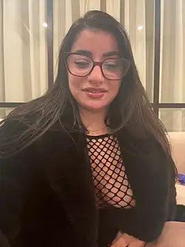 Snapshot of ZoeZayd chatting on 02/25/26, 08:40 ZoeZayd online show from 02/25/26, 08:40