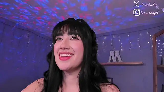 Snapshot of angeel_fox chatting on 03/05/25, 03:51 angeel fox online show from 03/05/25, 03:51