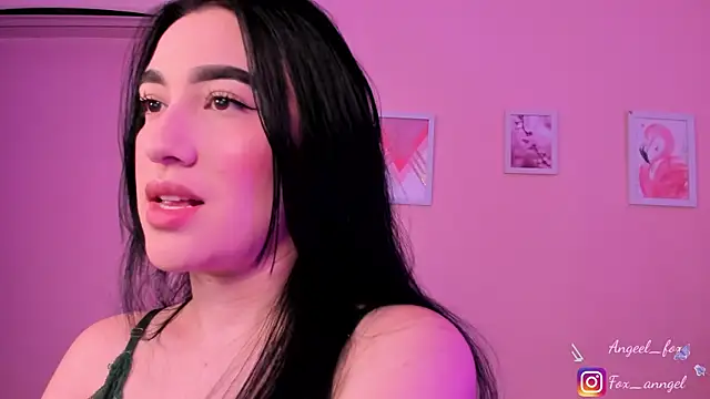 angeel fox online show from 04/12/26, 04:45