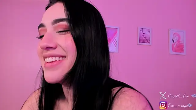 angeel fox online show from 04/22/26, 06:16