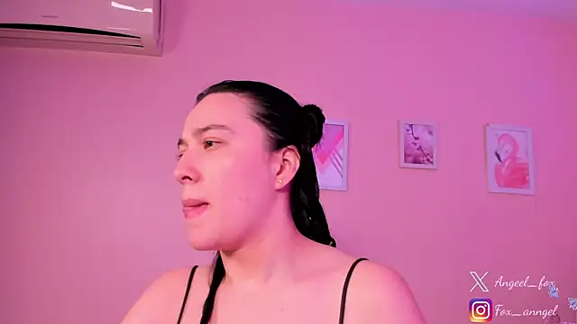 angeel fox online show from 04/28/26, 02:27