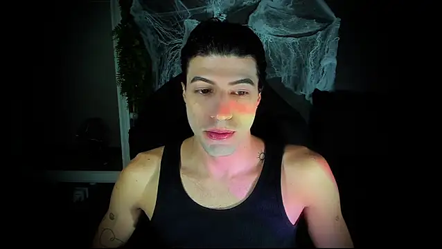 Snapshot of newjeff chatting on 11/02/25, 10:12 newjeff online show from 11/02/25, 10:12