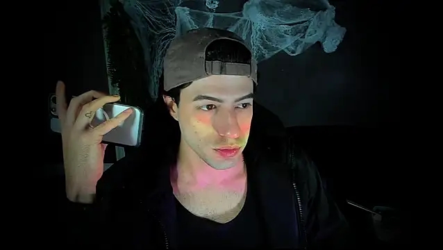 Snapshot of newjeff chatting on 11/04/25, 07:02 newjeff online show from 11/04/25, 07:02