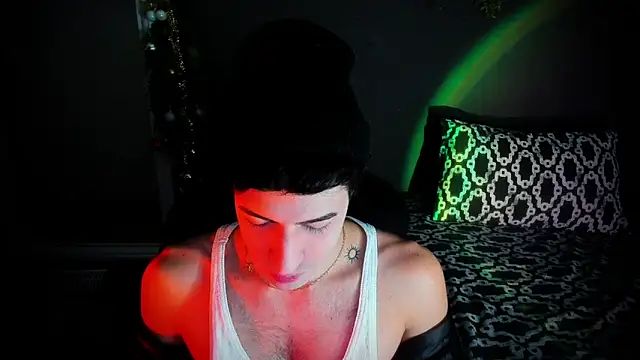 Snapshot of newjeff chatting on 01/11/26, 12:43 newjeff online show from 01/11/26, 12:43