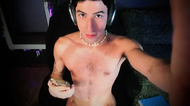 Snapshot of newjeff chatting on 02/20/26, 06:26 newjeff online show from 02/20/26, 06:26