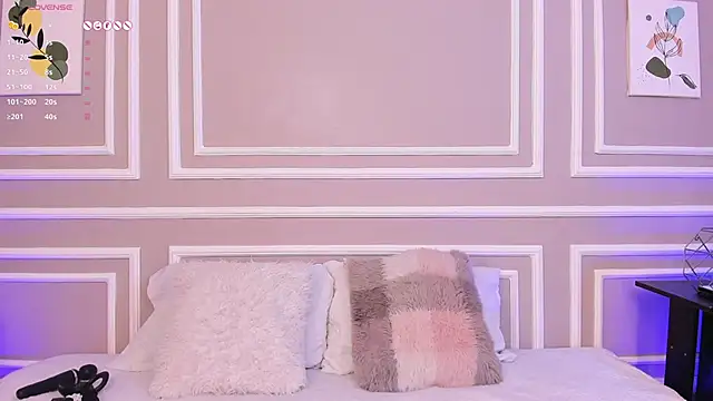 Snapshot of meloddysky chatting on 12/09/24, 03:22 meloddysky online show from 12/09/24, 03:22