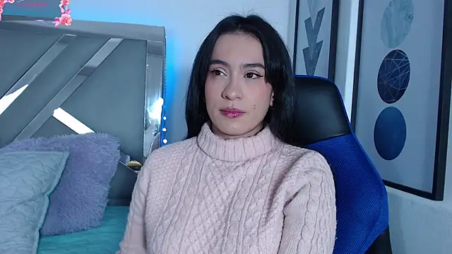 Snapshot of ZaraDames_ chatting on 03/21/25, 06:16 ZaraDames online show from 03/21/25, 06:16