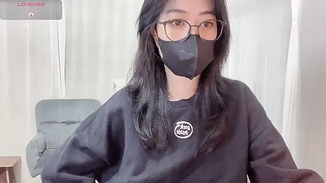  minji bae online show from 10/26/25, 06:25