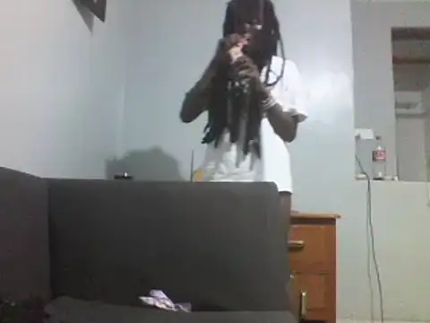 Snapshot of chilliedoug chatting on 12/31/24, 08:23 chilliedoug online show from 12/31/24, 08:23