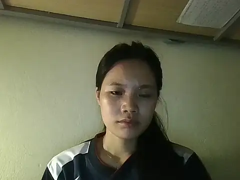 Snapshot of Be-MyMy chatting on 10/12/25, 02:16 Be-MyMy online show from 10/12/25, 02:16
