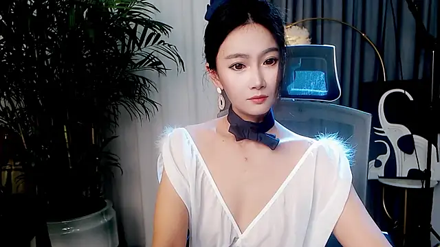 Snapshot of FeiFei-babe chatting on 11/09/25, 02:04 FeiFei-babe online show from 11/09/25, 02:04