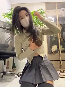 FeiFei-babe online show from 12/22/25, 10:12