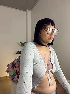 Snapshot of sophia_goth chatting on 11/14/25, 12:09 sophia goth online show from 11/14/25, 12:09