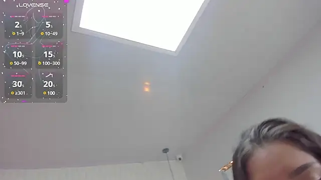 Snapshot of SUZETMONACO chatting on 03/22/25, 07:20 SUZETMONACO online show from 03/22/25, 07:20