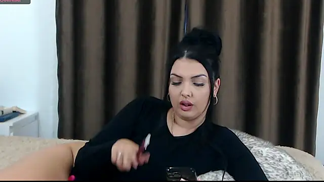 Snapshot of BriannaBk chatting on 01/16/25, 05:01 BriannaBk online show from 01/16/25, 05:01