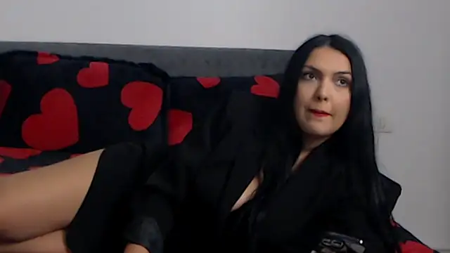 Snapshot of BriannaBk chatting on 10/26/25, 05:19 BriannaBk online show from 10/26/25, 05:19