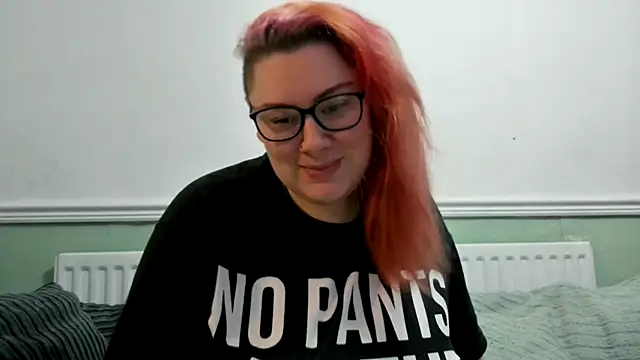 Snapshot of Bustycurves chatting on 01/13/25, 03:47 Bustycurves online show from 01/13/25, 03:47